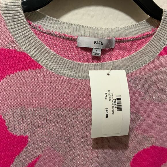 NEW Fate neon pink camo sweater.Super soft light weight size L - Picture 5 of 11